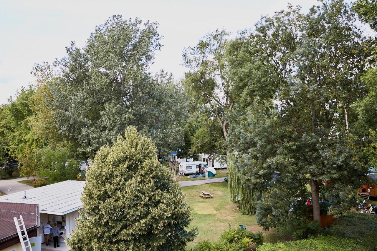 Donaupark Camping Tulln 툴른 외부 사진